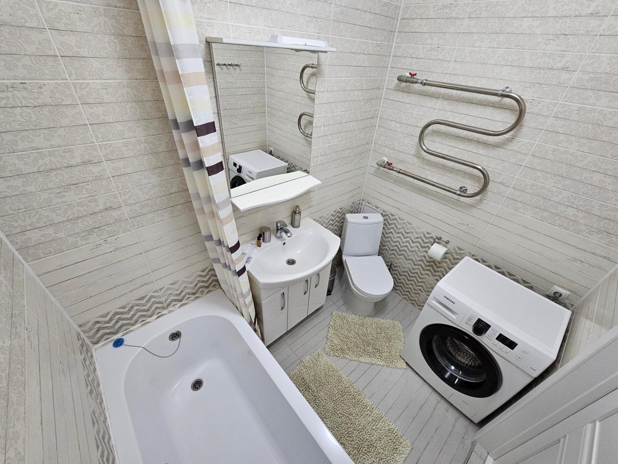 Ernaz Plus Apartments: Promenade Expo Astana Exteriör bild